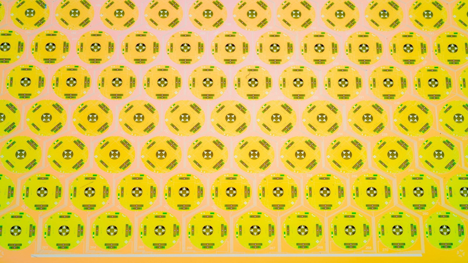 Yellow and green pattern. (Image by Argonne National Laboratory.)