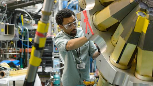 During his most recent internship at Argonne, Bryce Smith worked on equipment for the Gammasphere experiment at the ATLAS facility. (Image by Argonne National Laboratory.)